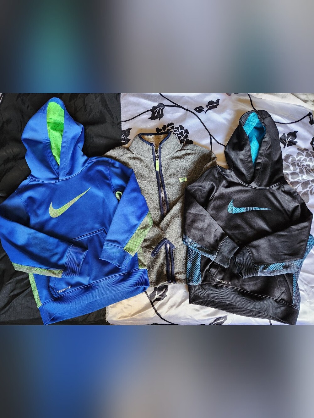Boys Size 7 Lot - 2 Nike Therma-fit Hoodies & 1 Zip Up Fleece Jacket